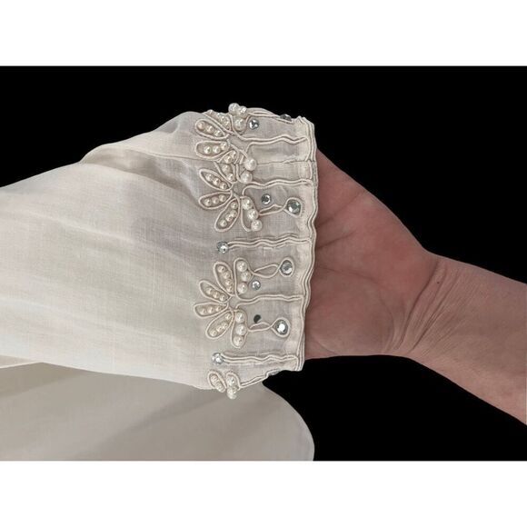 Anne Carson - Picture 11 of 16